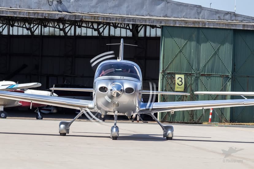 SR22 Fleet Print
